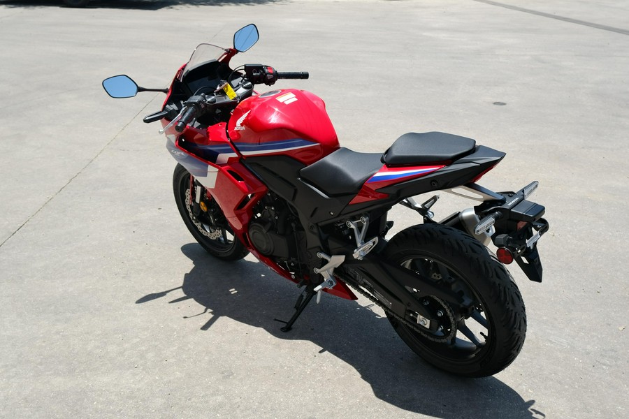 2025 HONDA CBR500R