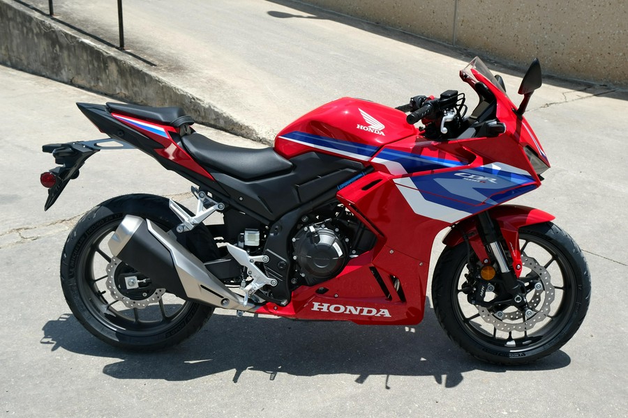 2025 HONDA CBR500R