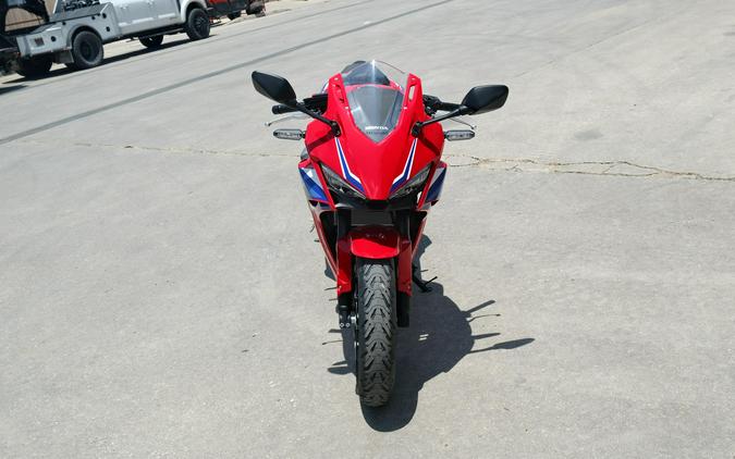 2025 HONDA CBR500R
