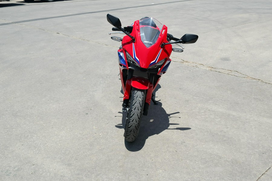 2025 HONDA CBR500R
