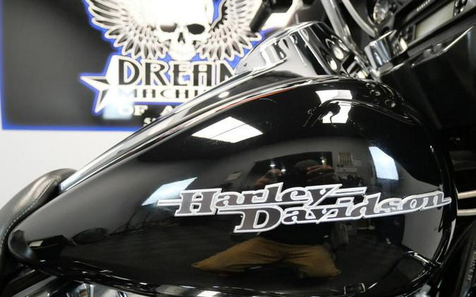 2013 Harley-Davidson® FLHX - Street Glide®
