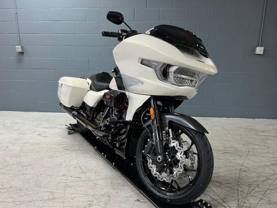 2024 Harley-Davidson® FLTRXSTSE - CVO™ Road Glide® ST