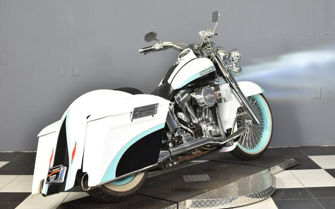 2006 Harley-Davidson Softail Deluxe FLSTN