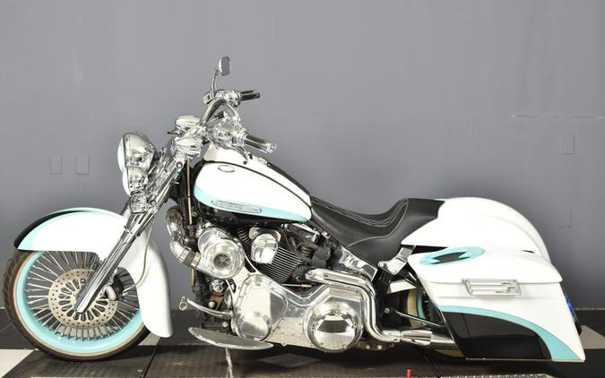 2006 Harley-Davidson Softail Deluxe FLSTN