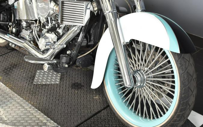 2006 Harley-Davidson Softail Deluxe FLSTN