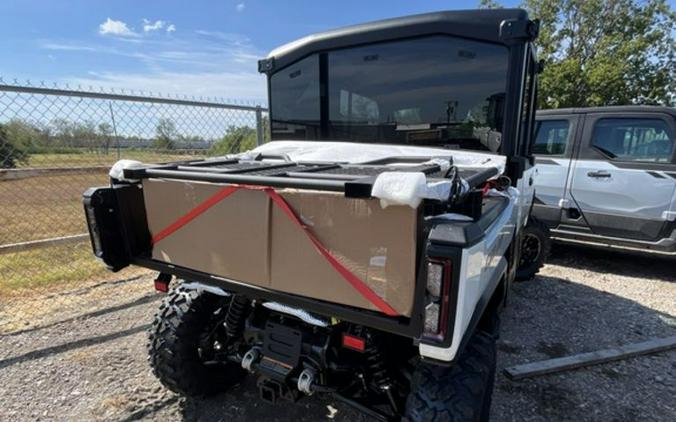 2027 Can-Am Defender XU MAX Limited HD11