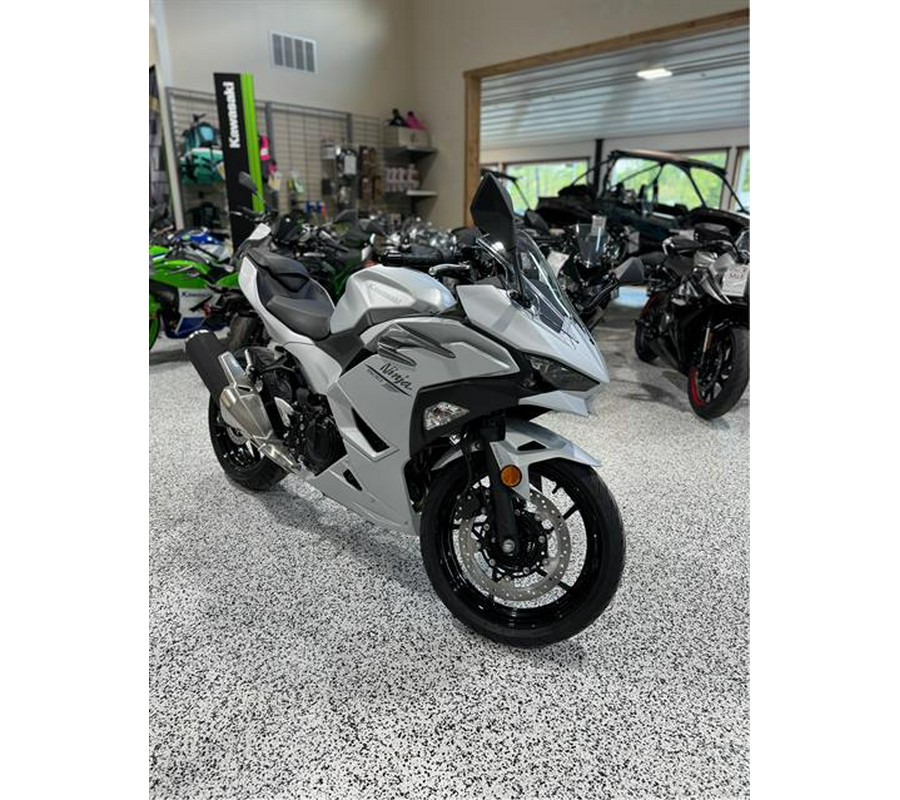 2024 Kawasaki Ninja 500 ABS