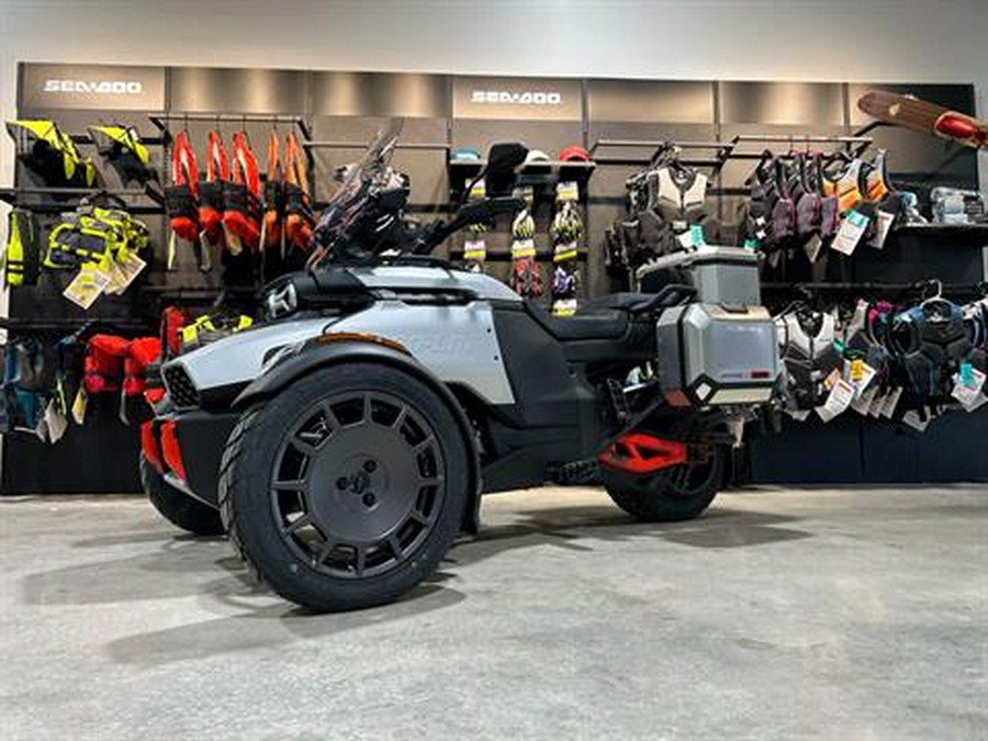 2025 Can-Am Canyon XT