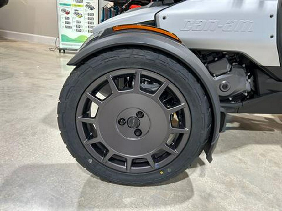 2025 Can-Am Canyon XT