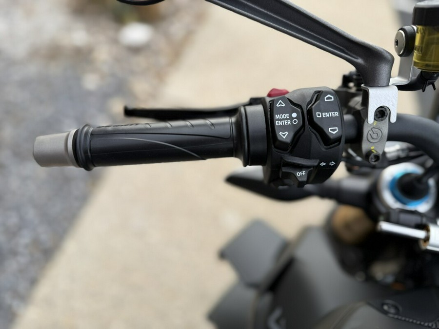 2025 Ducati Streetfighter V4 S