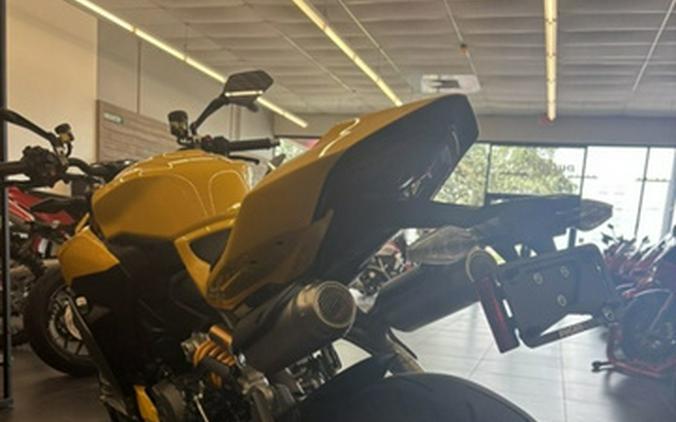 2026 Ducati Streetfighter V2 S Ducati Yellow