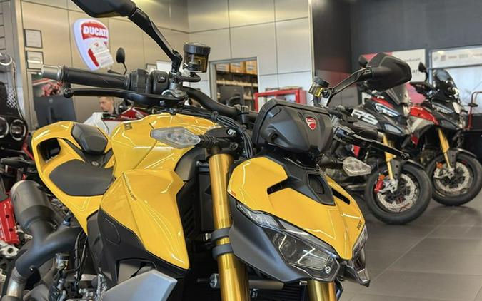 2026 Ducati Streetfighter V2 S Ducati Yellow
