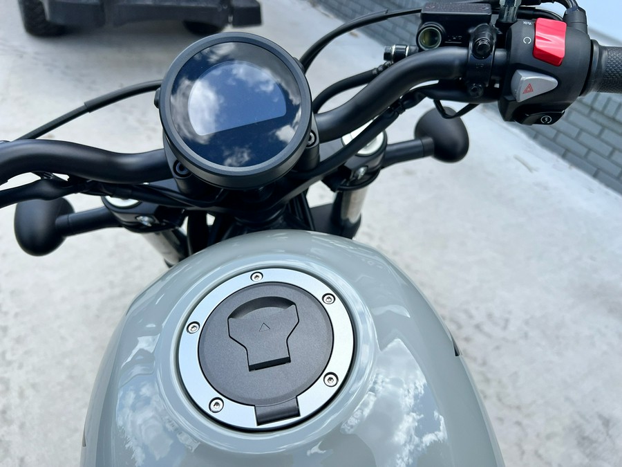 2026 Honda Rebel 300 E-Clutch