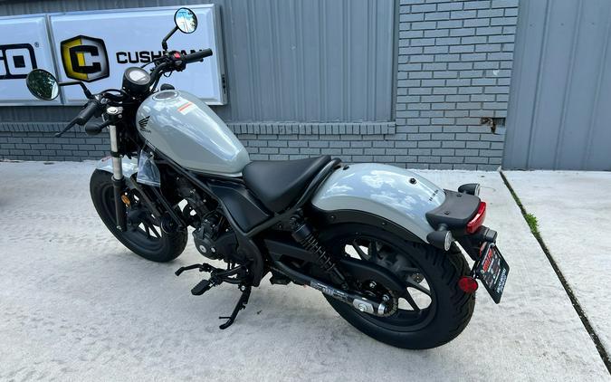 2026 Honda Rebel 300 E-Clutch