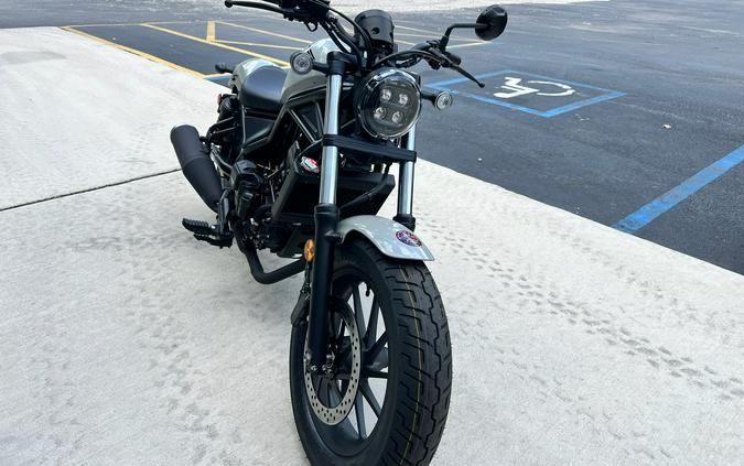 2026 Honda Rebel 300 E-Clutch