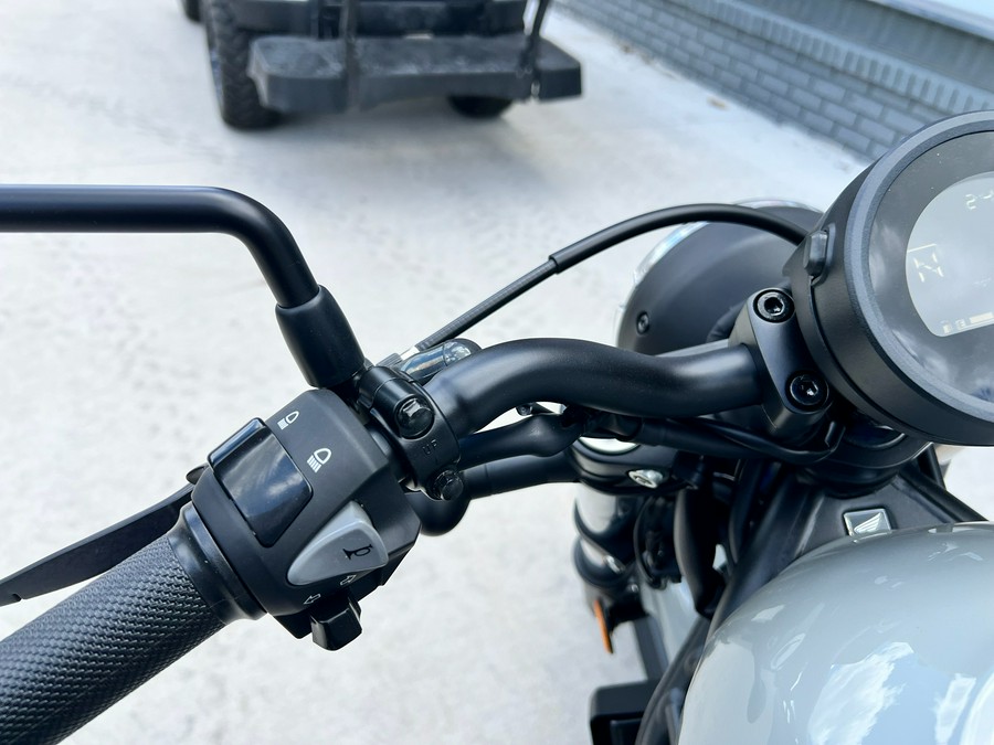 2026 Honda Rebel 300 E-Clutch