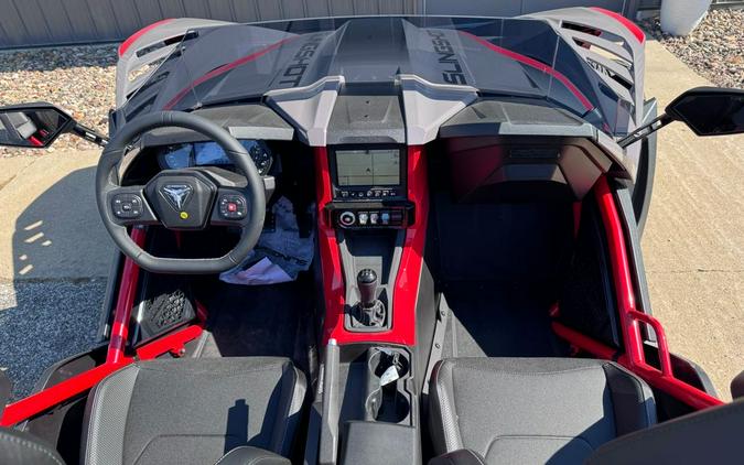 2026 Slingshot® R Manual - Slingshot
