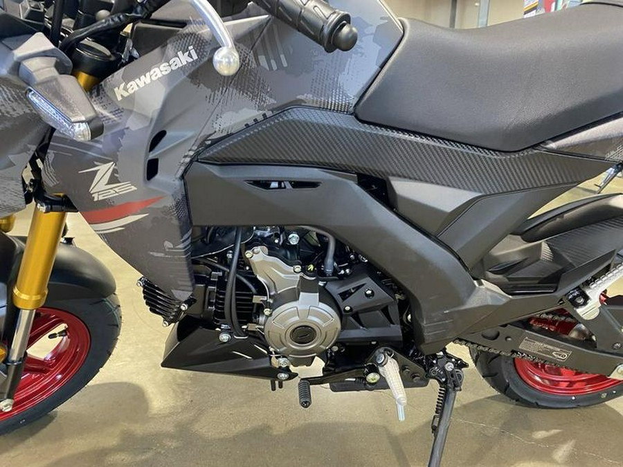 2024 Kawasaki Z125 PRO Cypher Camo Gray Matte/Metallic Matte Carbon Gray