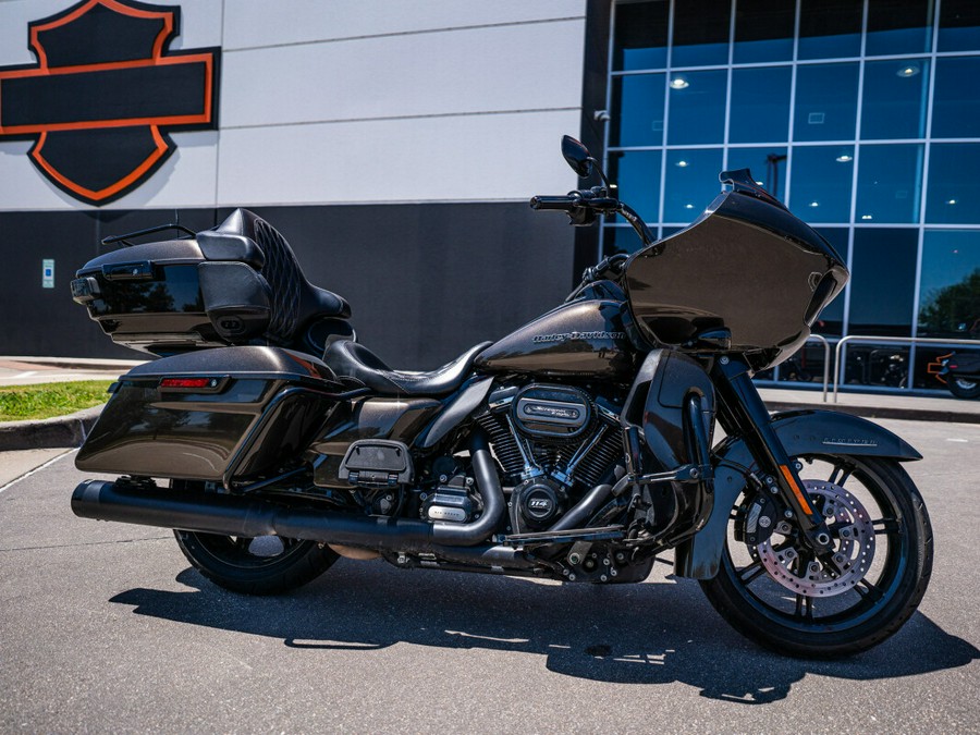 2020 Harley-Davidson Road Glide Limited River Rock Gray