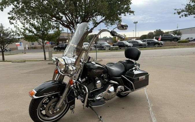 2006 Harley-Davidson® Road King® Black Pearl