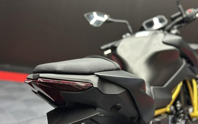 2026 Kawasaki Z1100 SE ABS