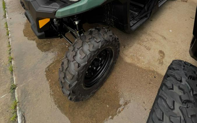 2026 Can-Am Defender MAX HD7