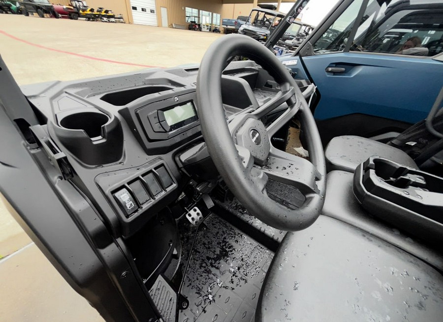 2026 Can-Am Defender MAX HD7