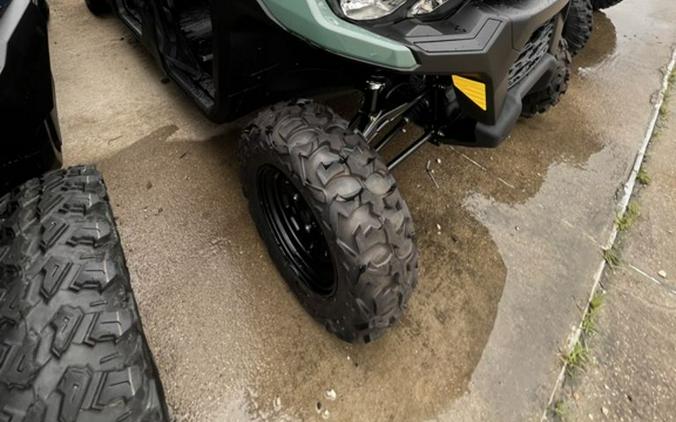2026 Can-Am Defender MAX HD7