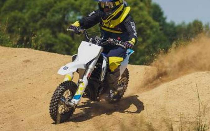 2024 Husqvarna EE 3