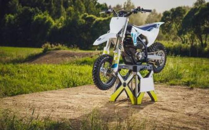 2024 Husqvarna EE 3