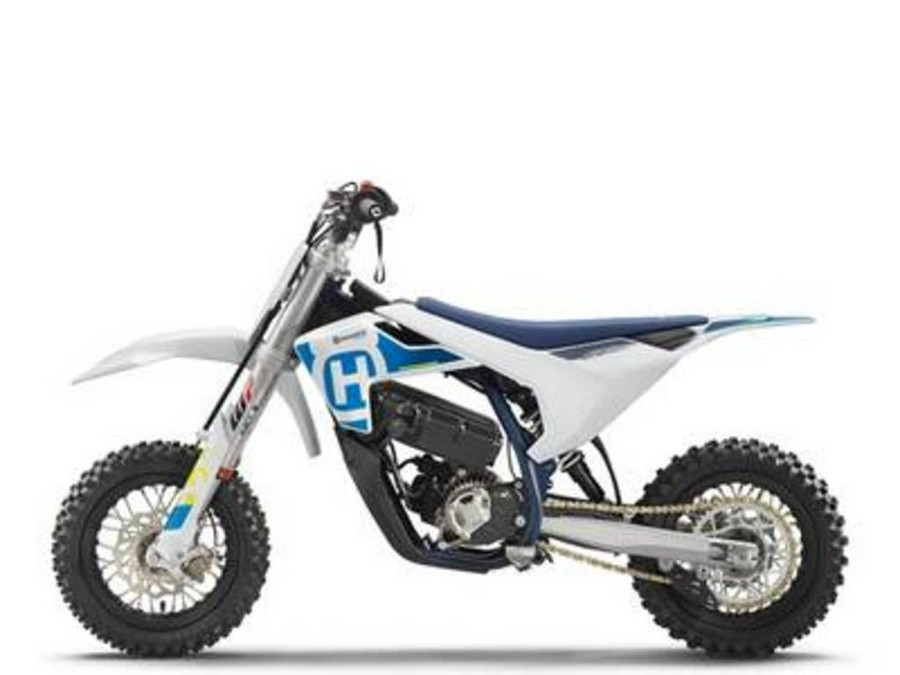 2024 Husqvarna EE 3