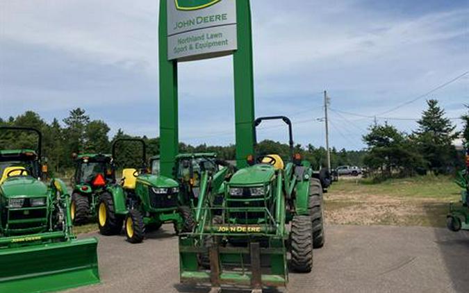 2016 John Deere 4044R