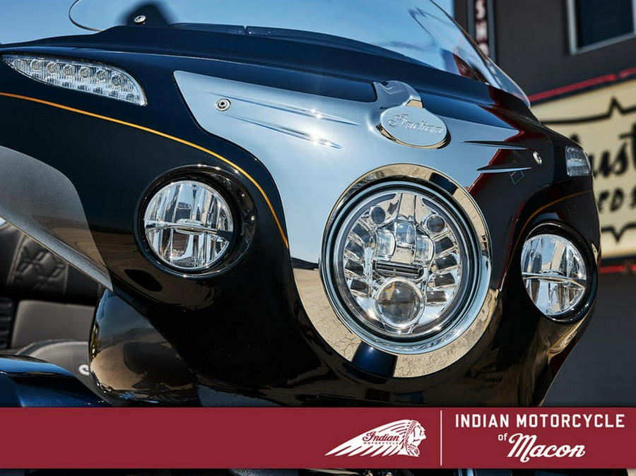 2025 Indian Motorcycle® Roadmaster® Elite Springfield Blue Candy