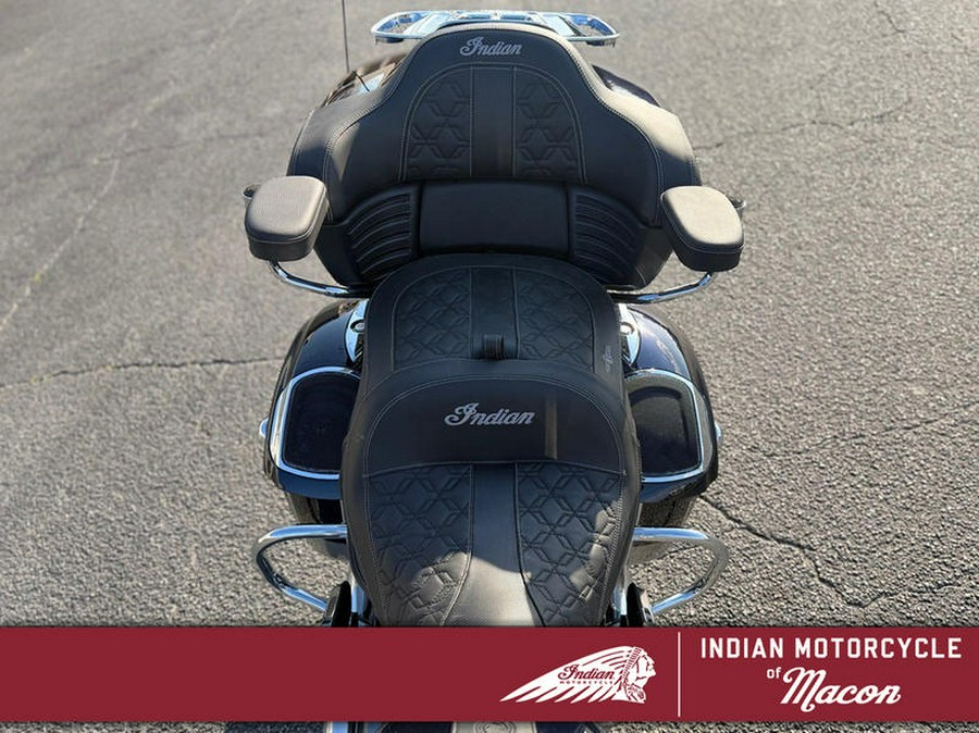 2025 Indian Motorcycle® Roadmaster® Elite Springfield Blue Candy