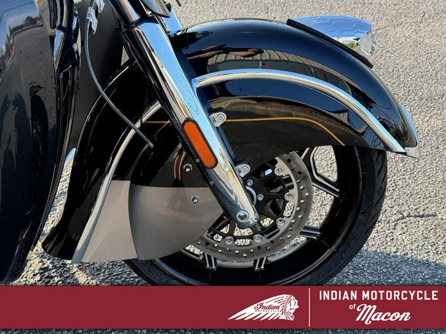 2025 Indian Motorcycle® Roadmaster® Elite Springfield Blue Candy