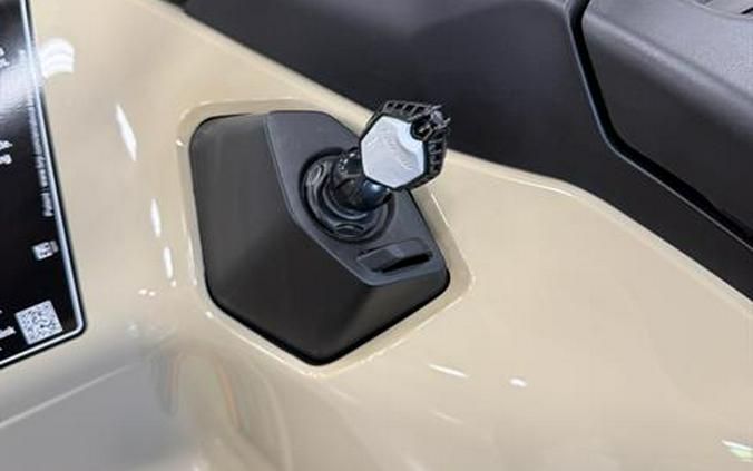 2026 Can-Am Outlander PRO XU HD5