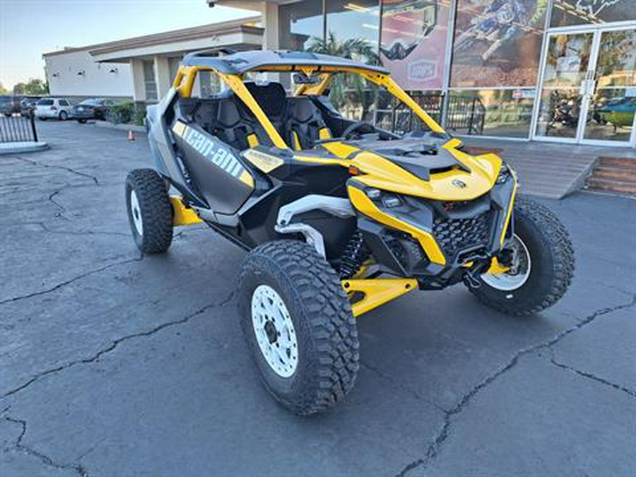 2024 Can-Am Maverick R X RS with Smart-Shox 999T DCT