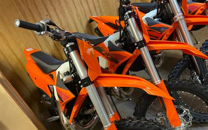 2025 KTM 250 XC