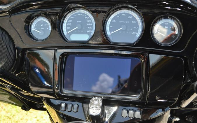 2024 Harley-Davidson® Ultra Limited - FLHTK