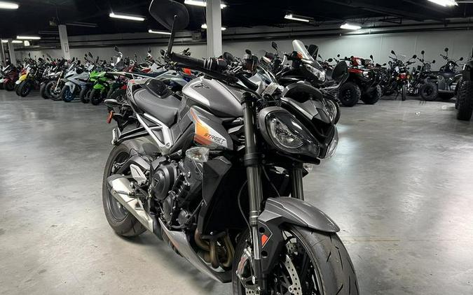 2024 Triumph Street Triple 765 RS Silver Ice
