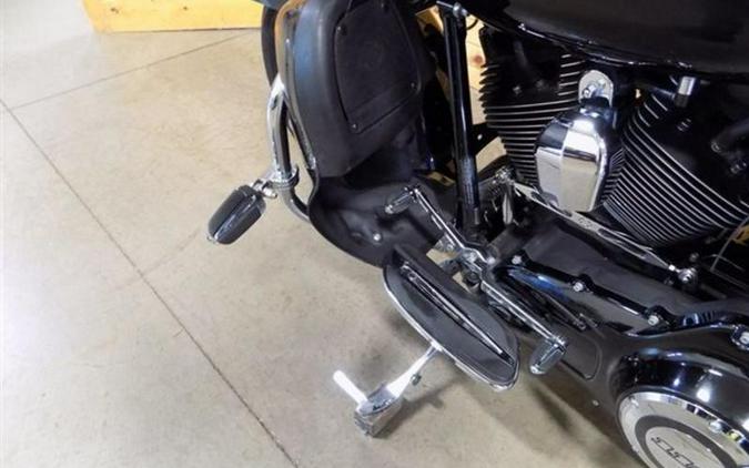 2013 Harley-Davidson® FLHTCUSE8 - CVO™ Ultra Classic® Electra Glide®