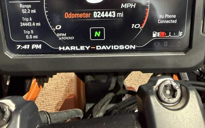 2022 Harley-Davidson® Pan America™ 1250 Special Black