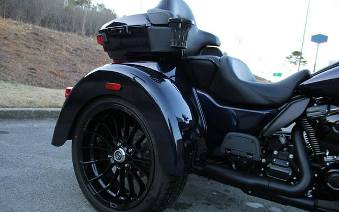 2025 Harley-Davidson FLHTCUTG - Tri Glide Ultra