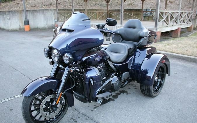 2025 Harley-Davidson FLHTCUTG - Tri Glide Ultra