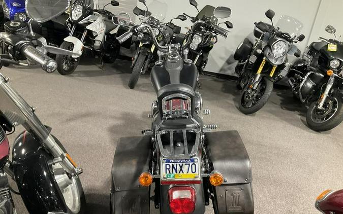 2006 Harley-Davidson® STREET BOB