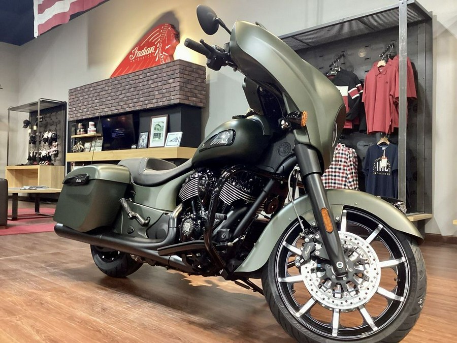 2023 Indian Motorcycle® Chieftain® Dark Horse®