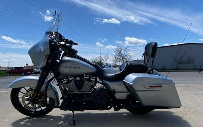 2019 Harley-Davidson Street Glide® Special