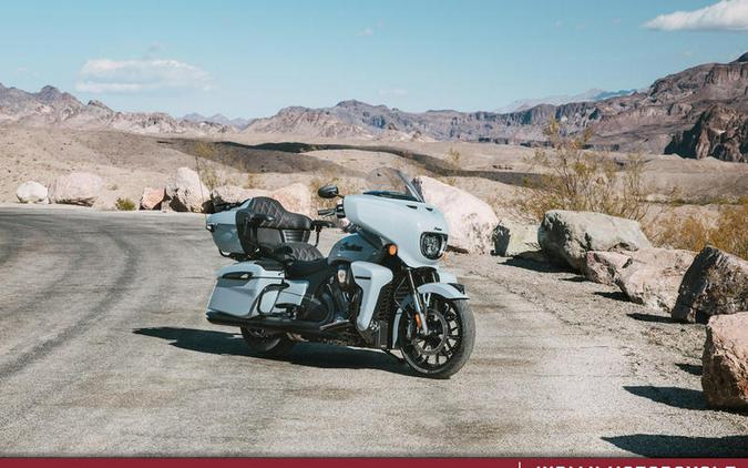 2025 Indian Motorcycle® Roadmaster® PowerPlus Dark Horse® 112 w/PowerBand Storm Gray