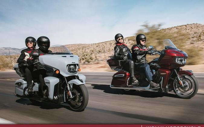 2025 Indian Motorcycle® Roadmaster® PowerPlus Dark Horse® 112 w/PowerBand Storm Gray