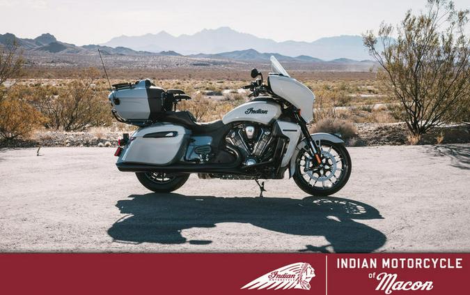 2025 Indian Motorcycle® Roadmaster® PowerPlus Dark Horse® 112 w/PowerBand Storm Gray